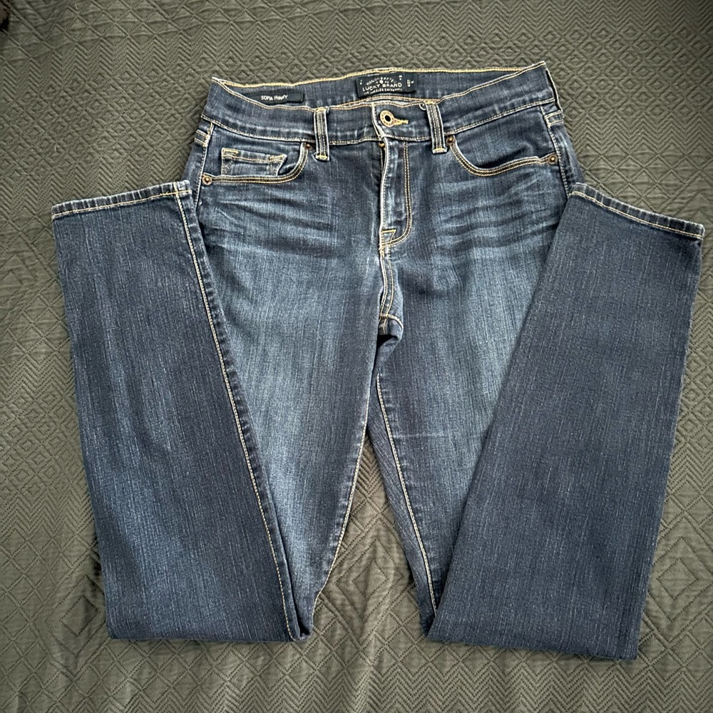 Lucky jeans